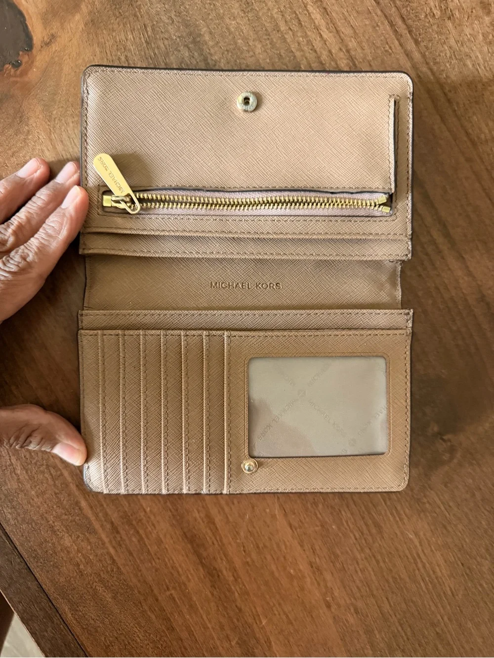 Michael Kors compact card